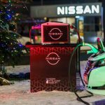 nissan-leaf-powers-christmas-tree-lights (2)