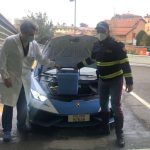 police huracan delivers kidneys (3)