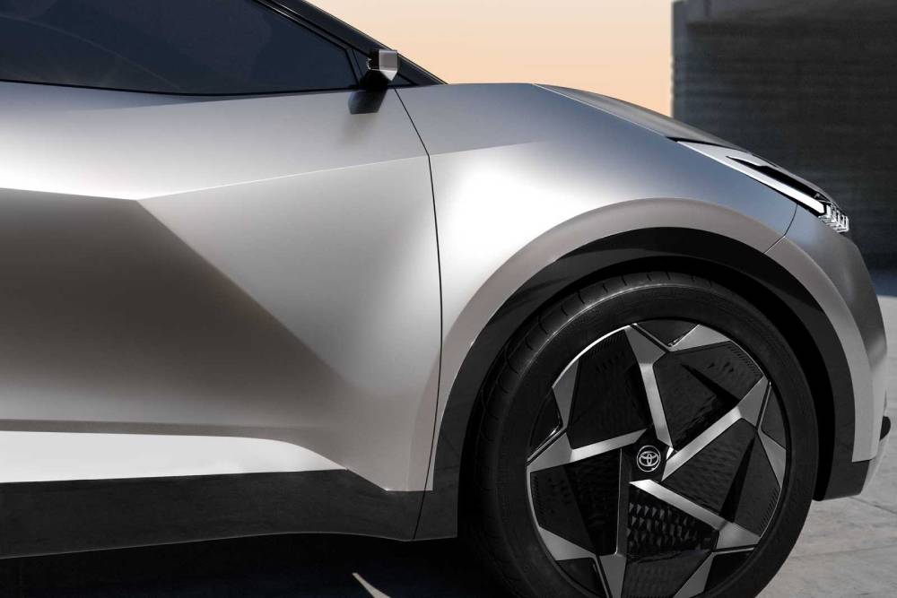 https://autogreeknews.gr/wp-content/uploads/2022/12/toyota-c-hr-prologue-concept-8.jpg