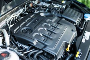 volkswagen_golf_tdi_5-door_460