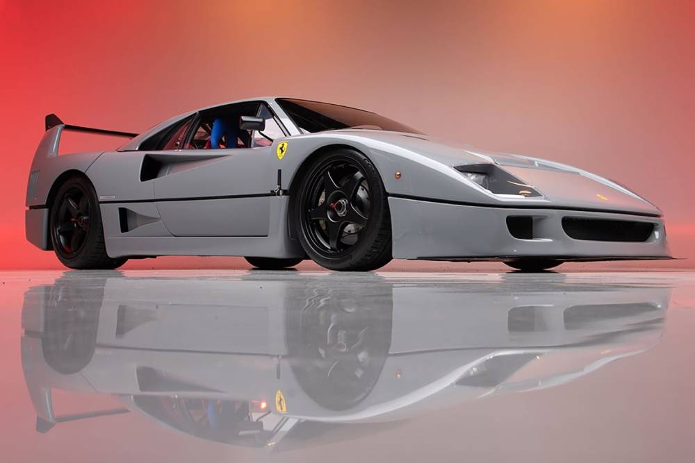 https://autogreeknews.gr/wp-content/uploads/2023/01/1000hp-ferrari-f40-sells-for-2-millions-8.jpg