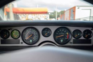 1990-Lamborghini-Countach-25th-Anniversary-Edition (19)