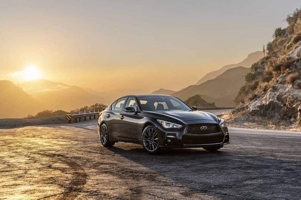 https://autogreeknews.gr/wp-content/uploads/2023/01/2023-Infiniti-Q50-Red-Sport-Black-Opal-Metallic-3.jpg