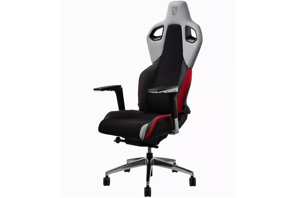 https://autogreeknews.gr/wp-content/uploads/2023/01/2023-Recaro-x-Porsche-Gaming-Chair-Limited-Edition-5.jpg