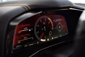 2024-Corvette-E-Ray-hybrid-00018