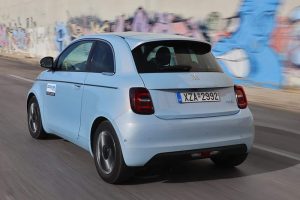 Fiat 500 electric 3+1 doors (2)