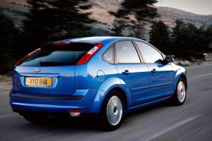 Ford-Focus-2004-1