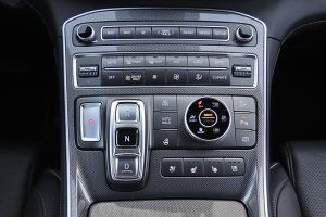 Hyundai Santa Fe PHEV 2022 (15)