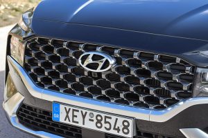 Hyundai Santa Fe PHEV 2022 (5)
