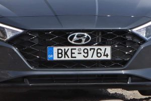 Hyundai-i20-1.0T-GDi-maska