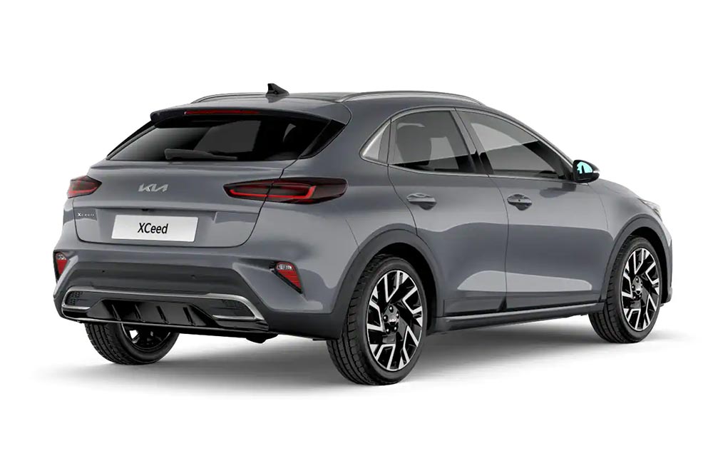 https://autogreeknews.gr/wp-content/uploads/2023/01/Kia-XCeed-2022-rear.jpg