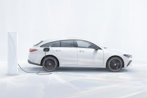 Mercedes-CLA-2023-(3)