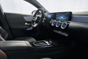 Mercedes-CLA-2023-(4)