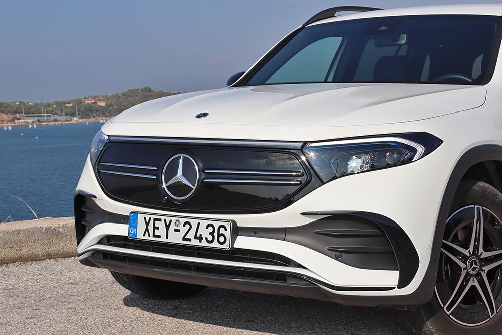 https://autogreeknews.gr/wp-content/uploads/2023/01/Mercedes-EQB-250-6.jpg
