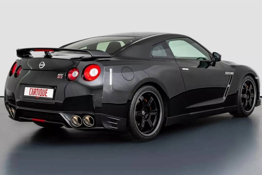 https://autogreeknews.gr/wp-content/uploads/2023/01/Nissan-GT-R-4_1.jpg