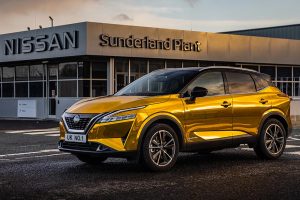Nissan-Qashqai-gold-(2)