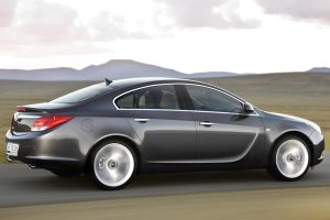 Opel-Insignia-2009-(3)