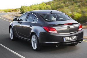 Opel-Insignia-2009-(4)