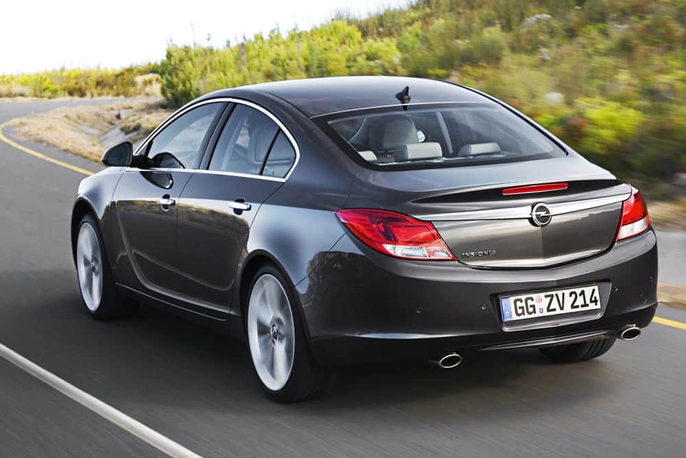 https://autogreeknews.gr/wp-content/uploads/2023/01/Opel-Insignia-2009-4.jpg