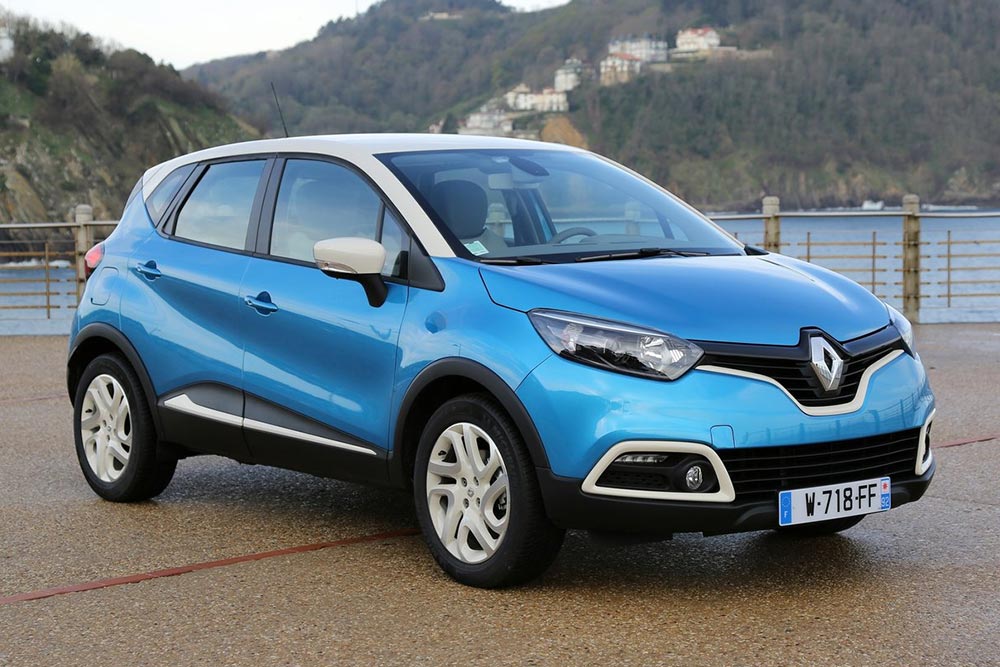 https://autogreeknews.gr/wp-content/uploads/2023/01/Renault-Captur-2014-1.jpg