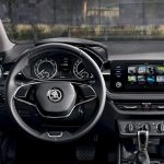 Skoda-Fabia-1.0-TSI-Ambition-tablo