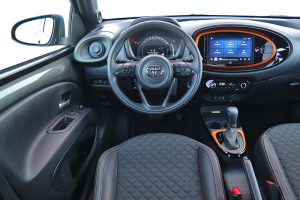 Toyota Aygo X CVT (11)