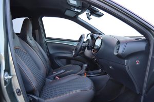 Toyota Aygo X CVT (13)