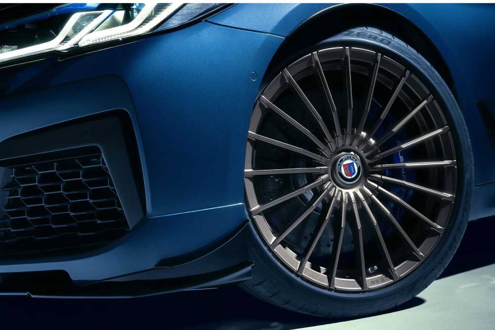 https://autogreeknews.gr/wp-content/uploads/2023/01/bmw-alpina-b5-gt-2023-12.jpg