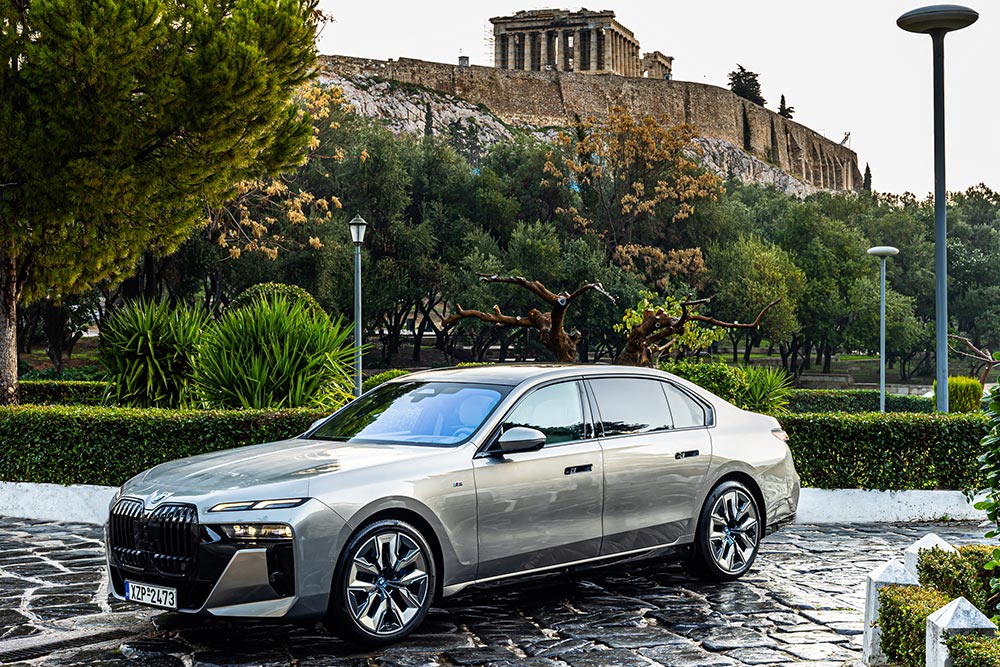 https://autogreeknews.gr/wp-content/uploads/2023/01/bmw-i7-athens-12.jpg