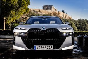 bmw-i7-athens-(5)