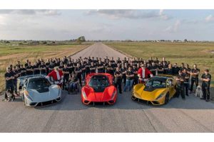 hennessey-celebrates-10th-venom-f5-hypercar-delive (4)