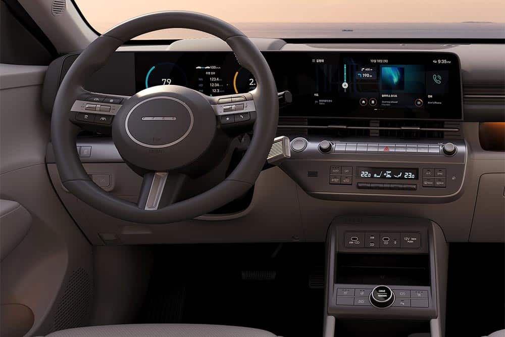 https://autogreeknews.gr/wp-content/uploads/2023/01/hyundai-all-new-kona-interior-1.jpg