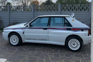 lancia delta integrale martini for sale (3)