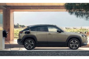 mazda-mx-30-e-skyactiv-r-ev-2023 (12)
