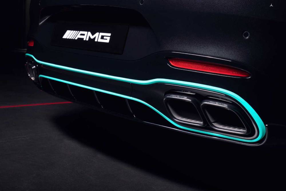 https://autogreeknews.gr/wp-content/uploads/2023/01/mercedes-amg-sl-63-motorsport-collectors-edition-8.jpg