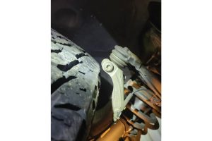 owner-spends-2700-to-turn-tesla-model-3-performanc (5)