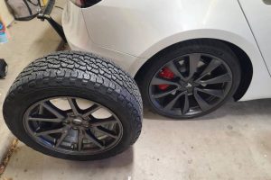 owner-spends-2700-to-turn-tesla-model-3-performanc (7)