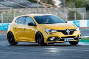 renault megane rs trophy slide