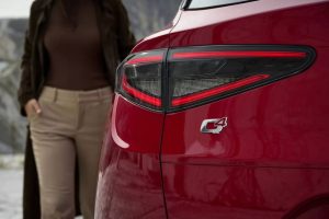 2023-Alfa-Romeo-Stelvio-Veloce-20