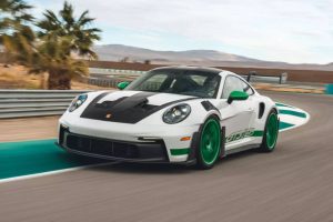 2023-Porsche-911-GT3-RS-Tribute-To-Carrera-RS-1