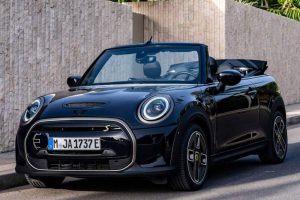 2023-mini-cooper-se-convertible (6)