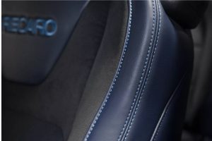 2024-Ford-Mustang-Dark-Horse-2