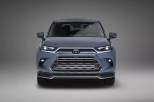 2024-Toyota-Grand-Highlander-2