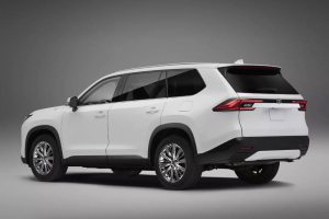 2024-Toyota-Grand-Highlander-28