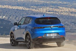 Alfa Romeo Tonale 1.5 160 PS (6)