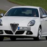 Alfa_Romeo-Giulietta-2011-(1)