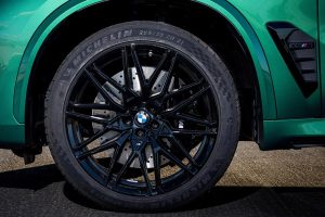 BMW-X5-M-Competition-(2)
