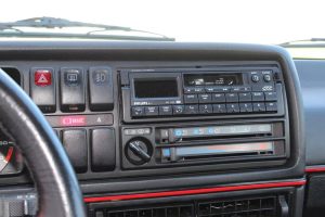 BaT-1992-VW-Golf-GTI-16v-31