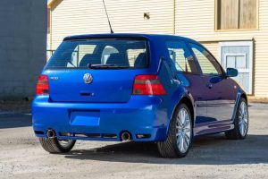 BaT-2004-VW-Golf-R32-5