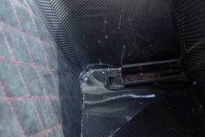 Cars-and-Bids-2005-Porsche-Carrera-GT-44